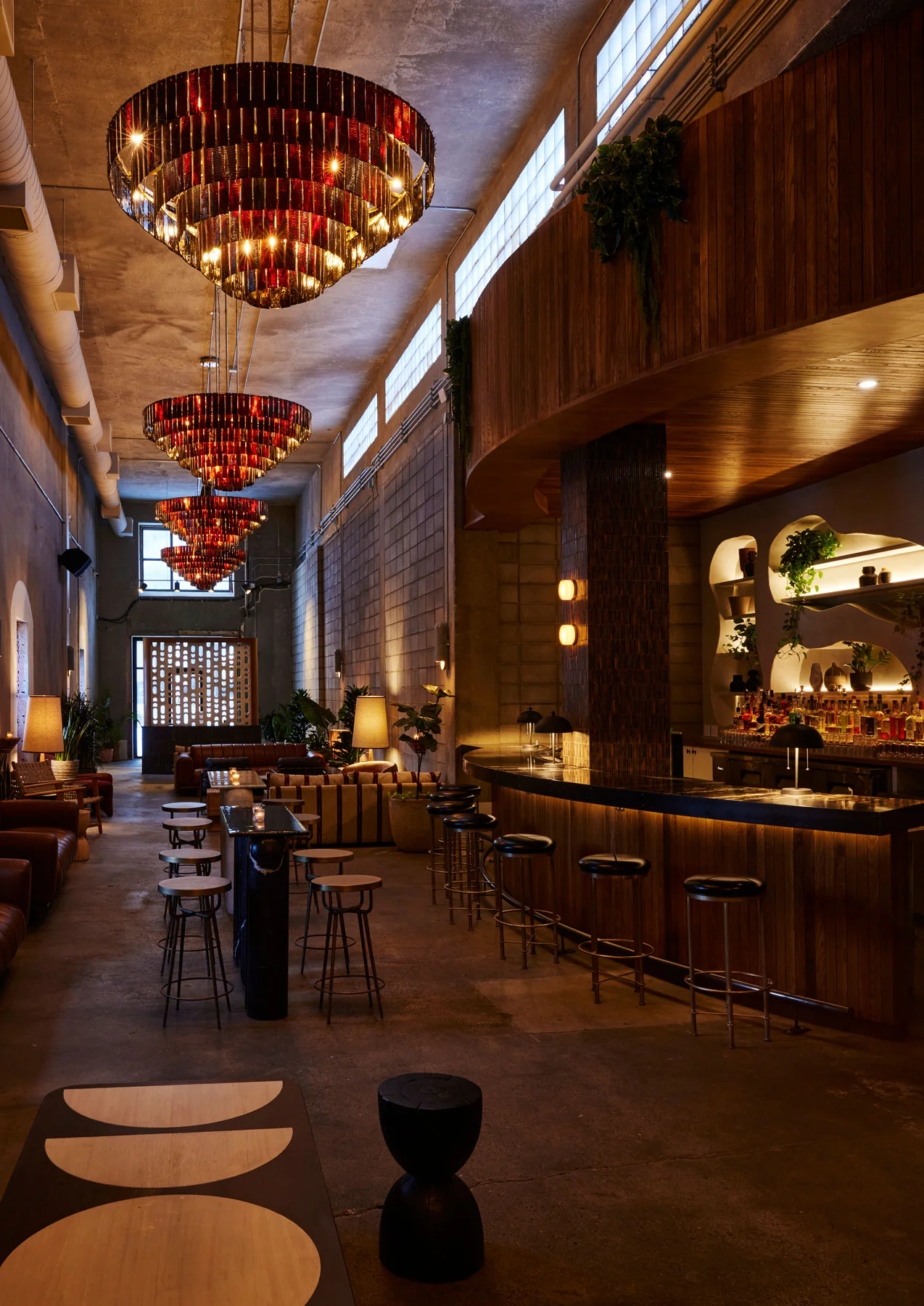 Fortuna's Row dining room and chandelier atmosphere